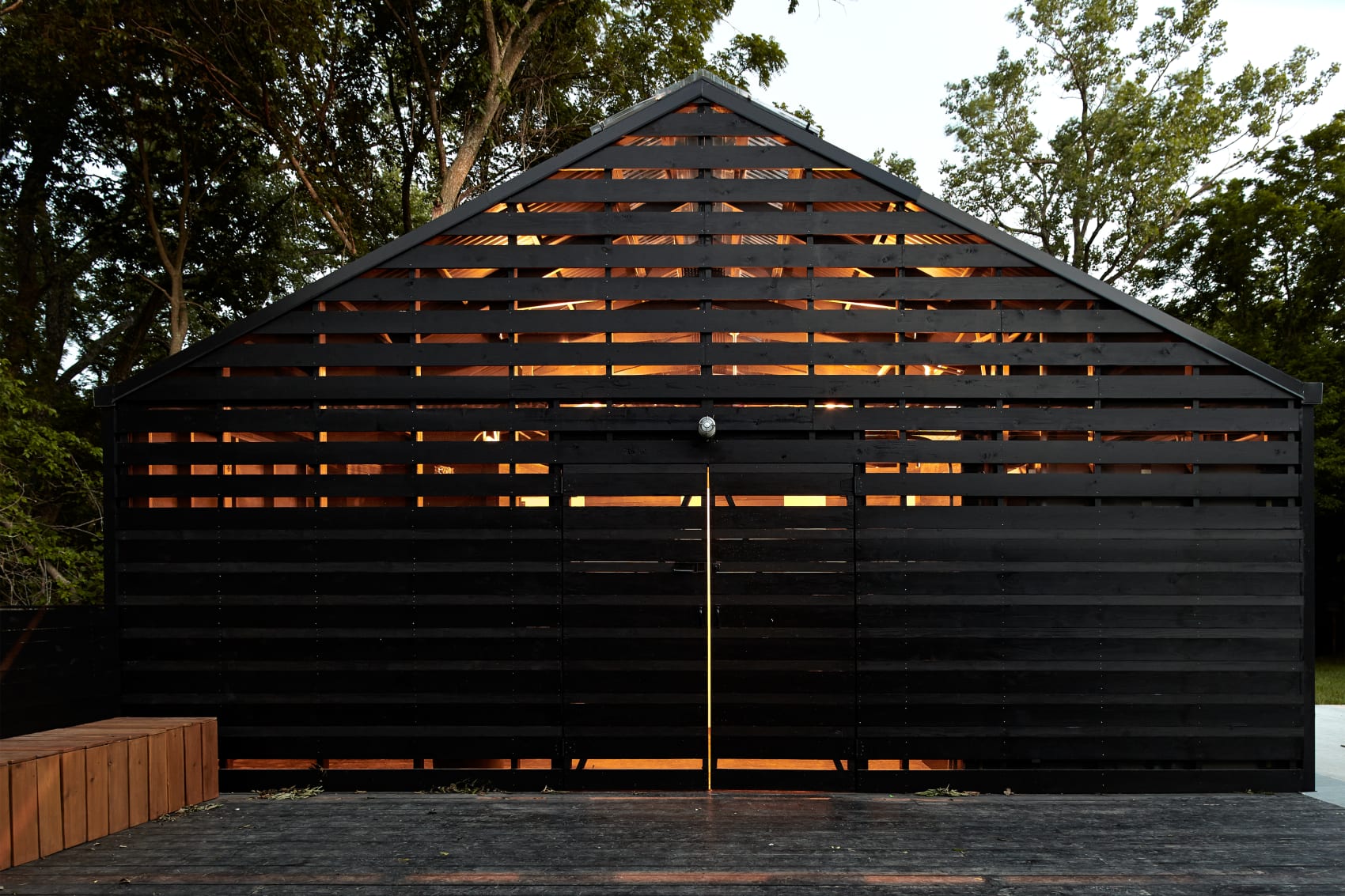 黛西营地淋浴设施丨United StatesDover丨Eldo Team（含David Dowell等多位成员）-47