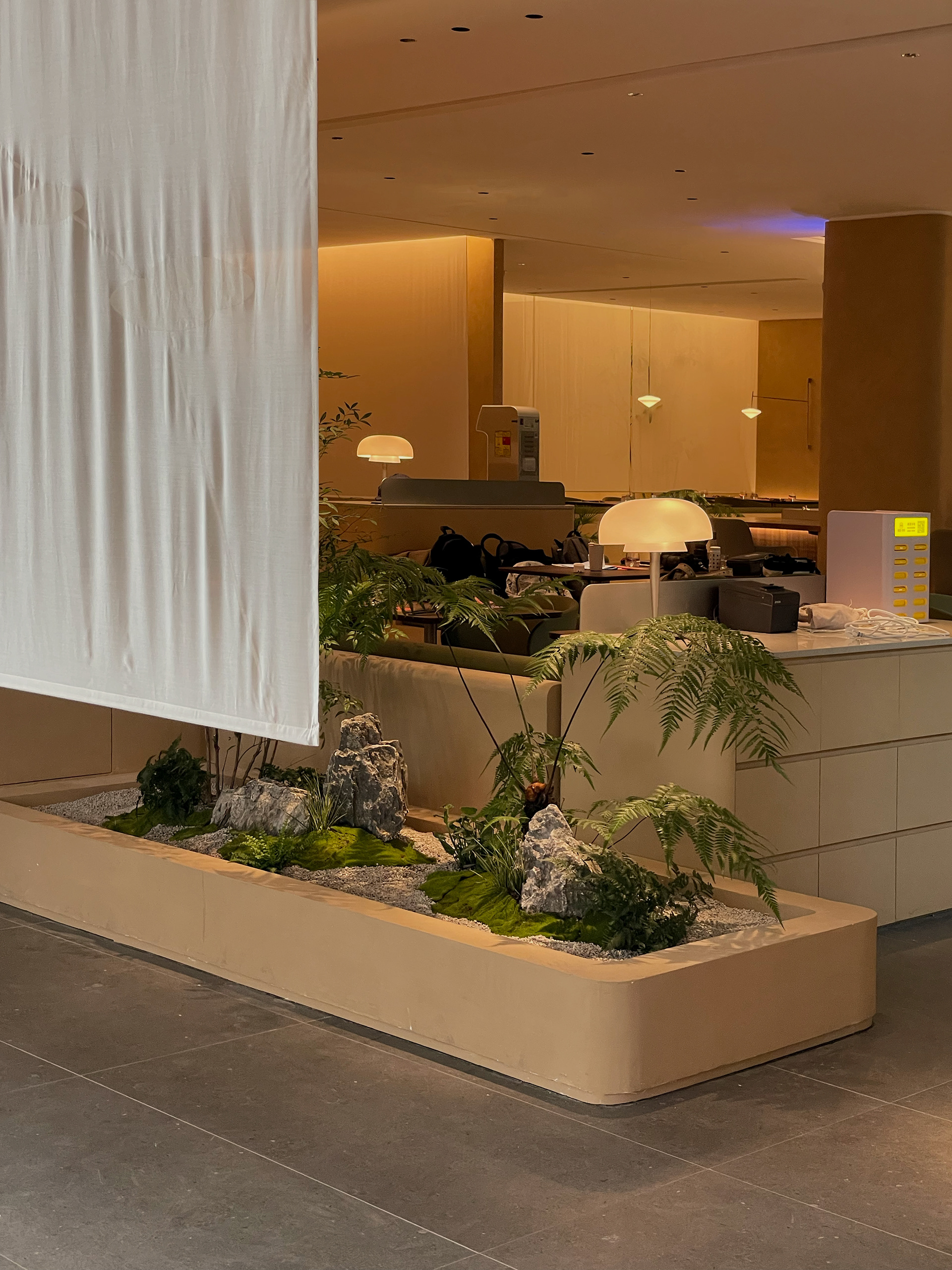 梅须里益田假日店｜无压感的川味铁板料理餐厅丨中国深圳丨MIST-25