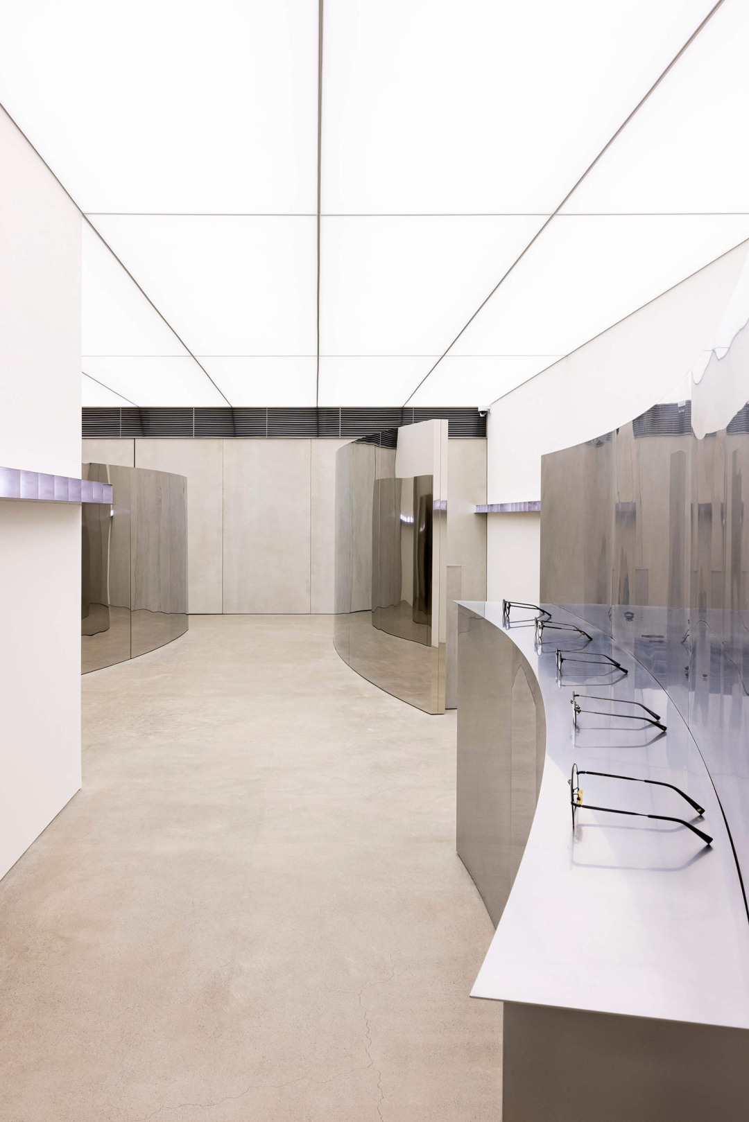 韩国  Creative Studio Unravel 10 个先锋设计 -2