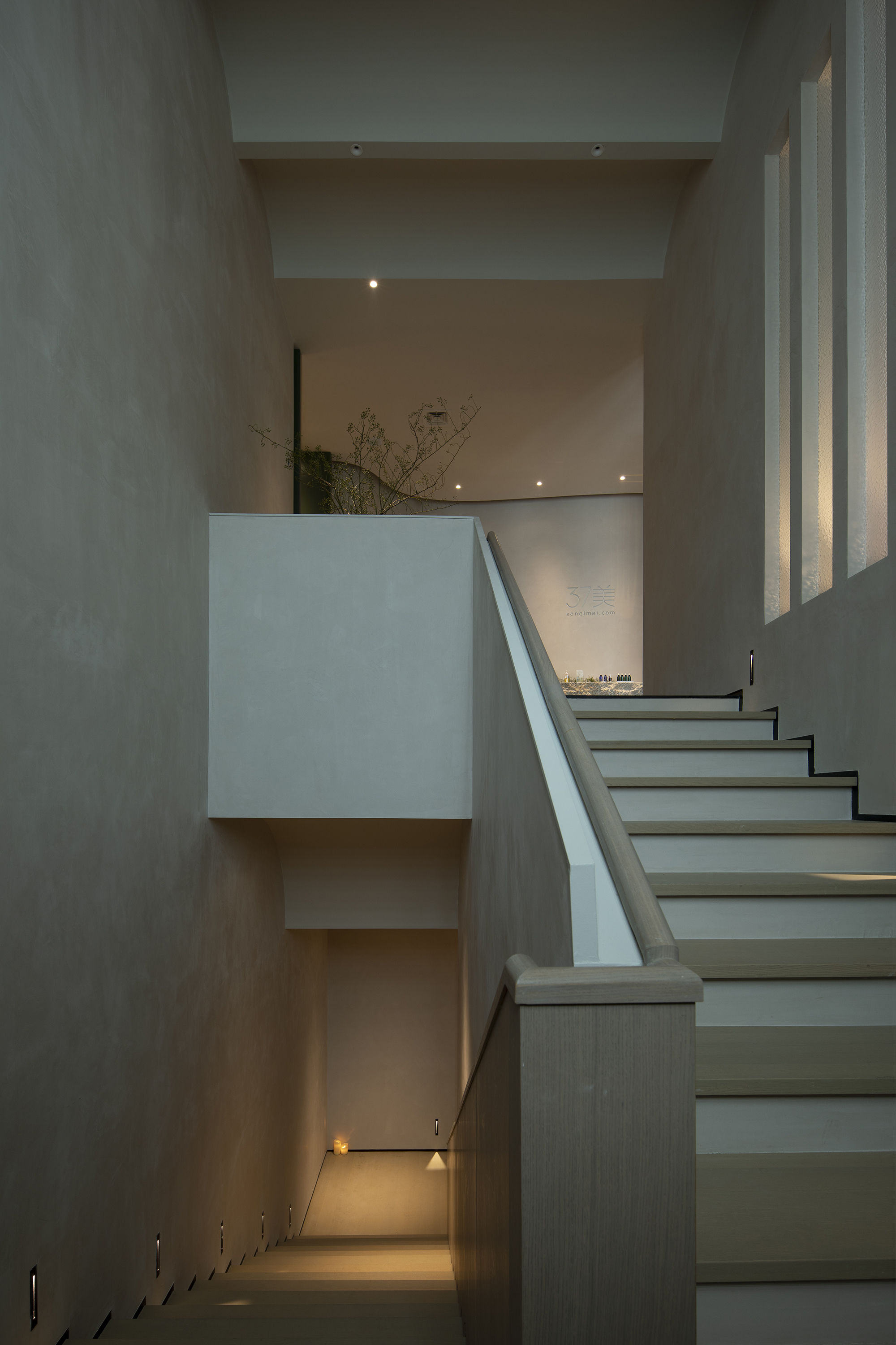 烟台 37 美医疗美容生活馆项目丨中国山东丨风亚设计-39