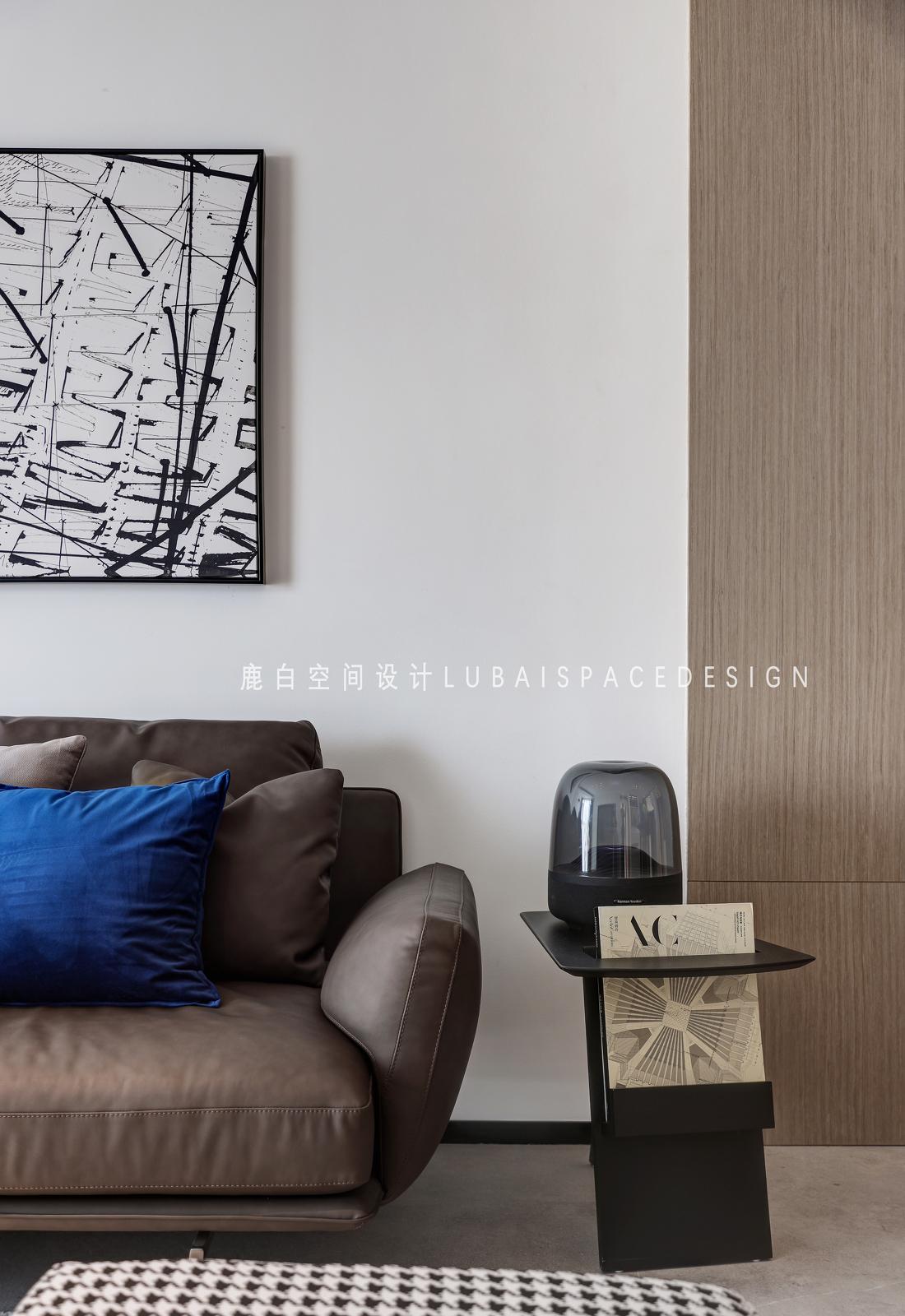 黑白灰极简系住宅-11