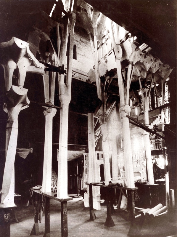 圣家赎罪堂续建工程丨西班牙巴塞罗那丨多位建筑师,如高迪,博内特等-29