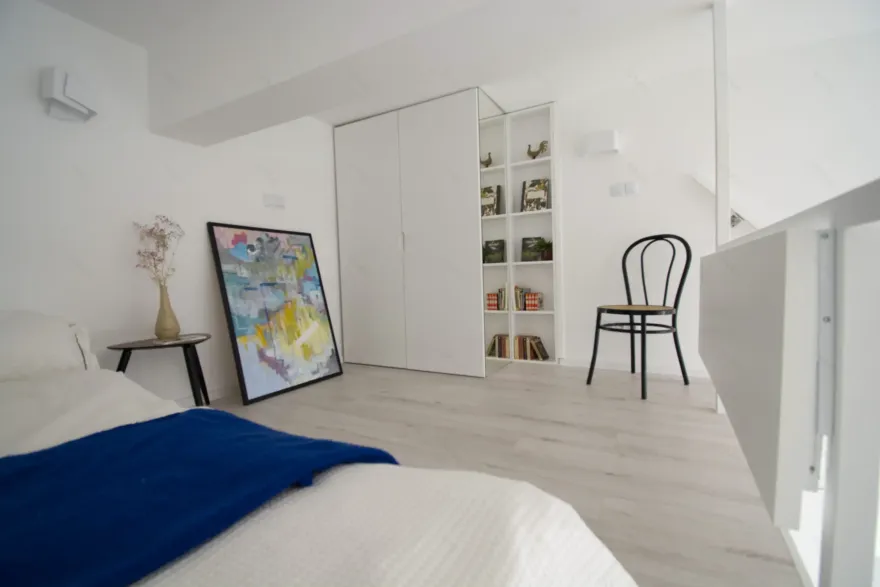 波兰 20m² 迷你复式,巧妙利用空间与风格混搭-15