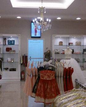 Anastasiya Gushchina丨服装店丨Dresses Shop