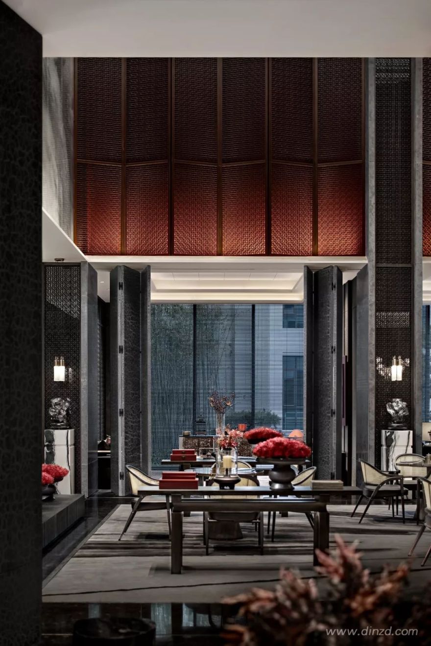 天津津门大院售楼处 | 古韵墨色与现代材质的完美融合-26