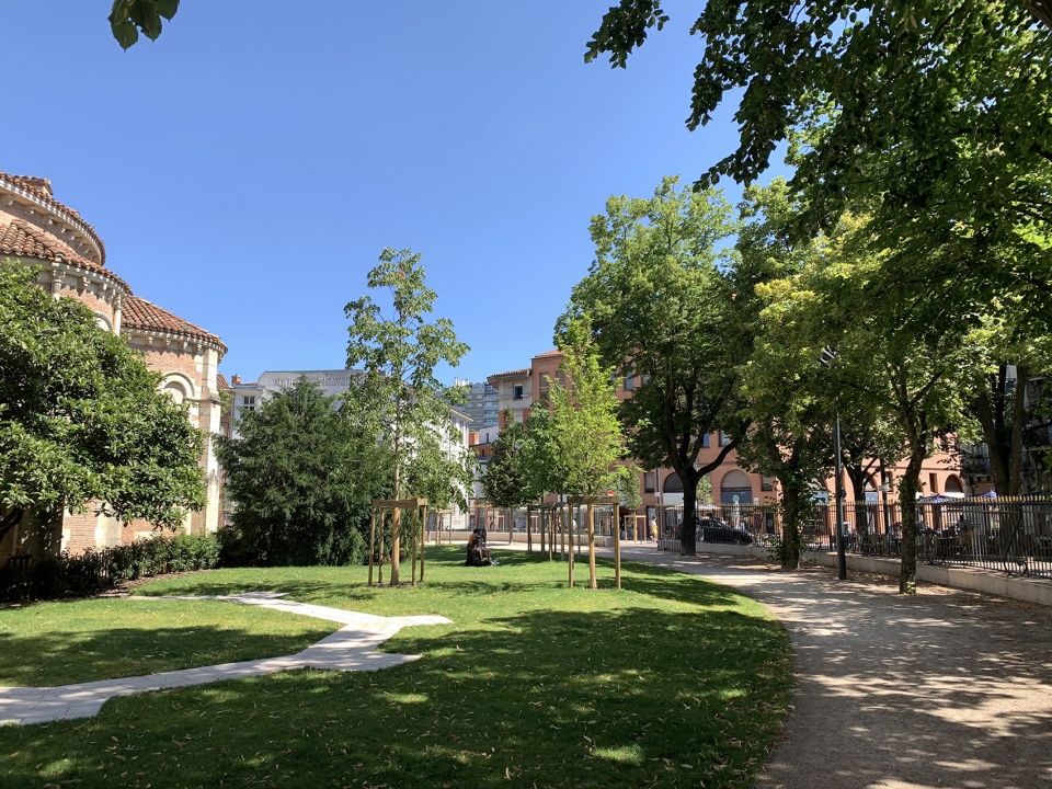 圣塞尔南广场 · 历史遗迹与可持续发展的和谐共生-21