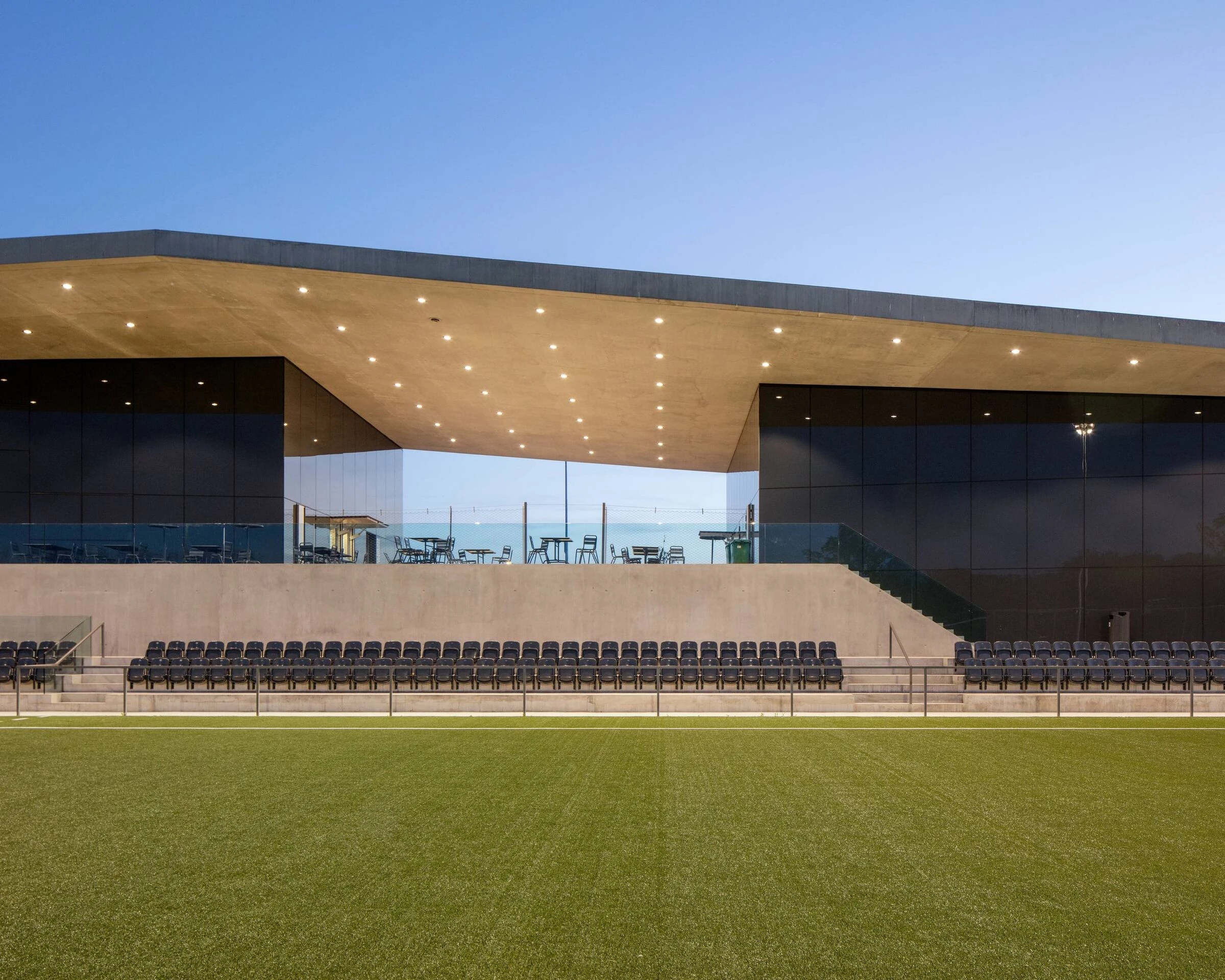 “La Tuilière”足球中心丨瑞士洛桑丨Graeme Mann & Patricia Capua Mann-19