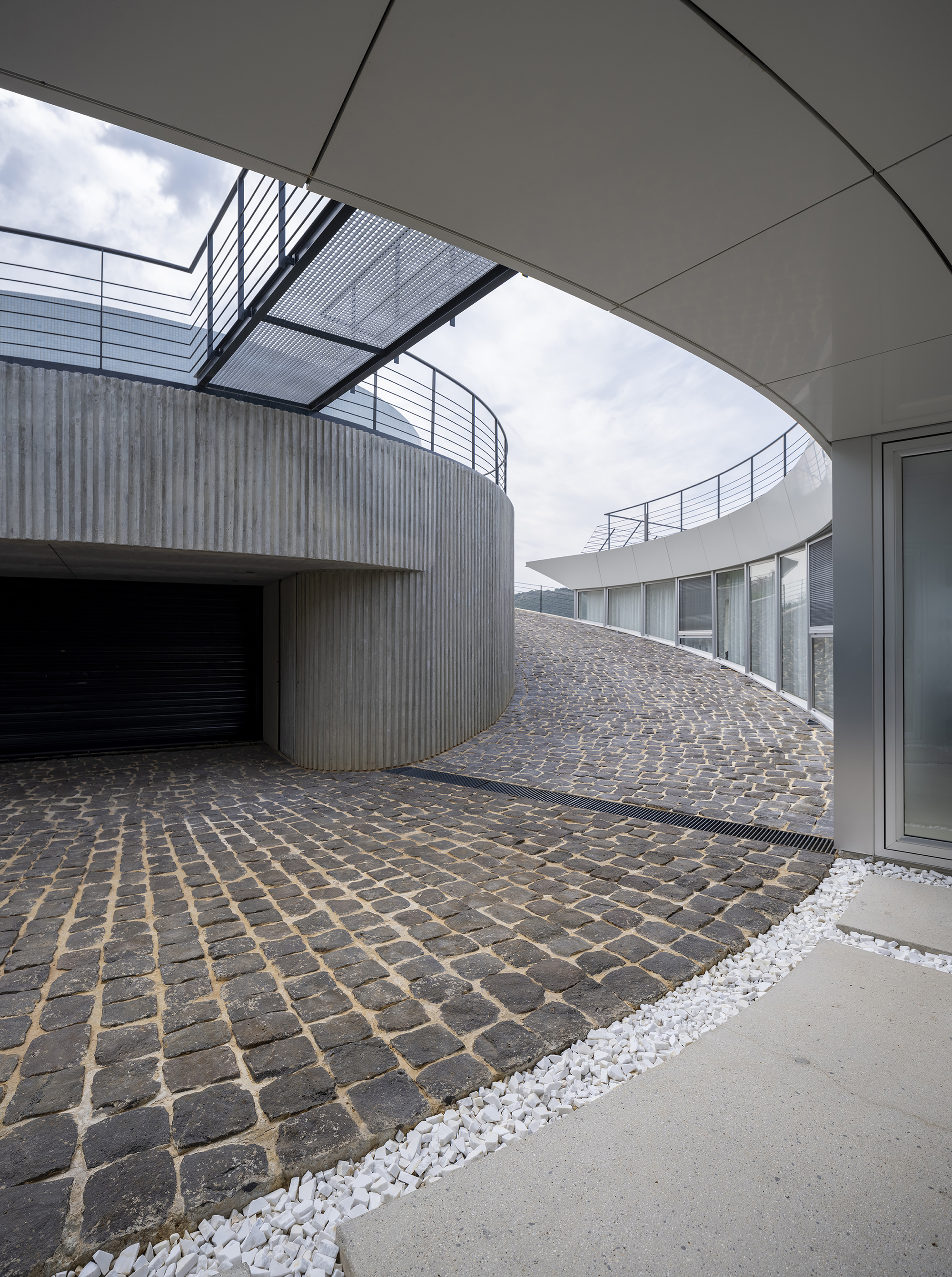 天空港湾公寓丨Lebanon丨BLANKPAGE Architects-40