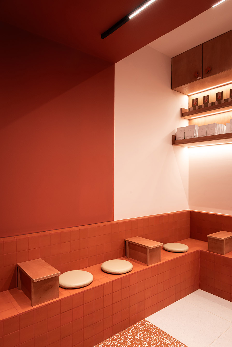 ALOHA 咖啡襄阳南路店丨中国上海丨知一设计研究室-33