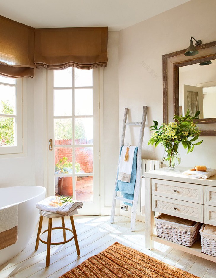 电影“爱是妥协”灵感之家 | 西班牙海岸的阳光梦想-18