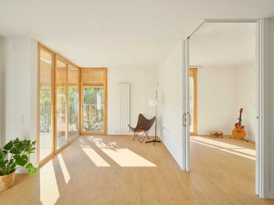 24 AFFORDABLE HOUSING UNITS IN IGUALADA / 4RQ ARQUITECTURA +M ARQUITECTES-12