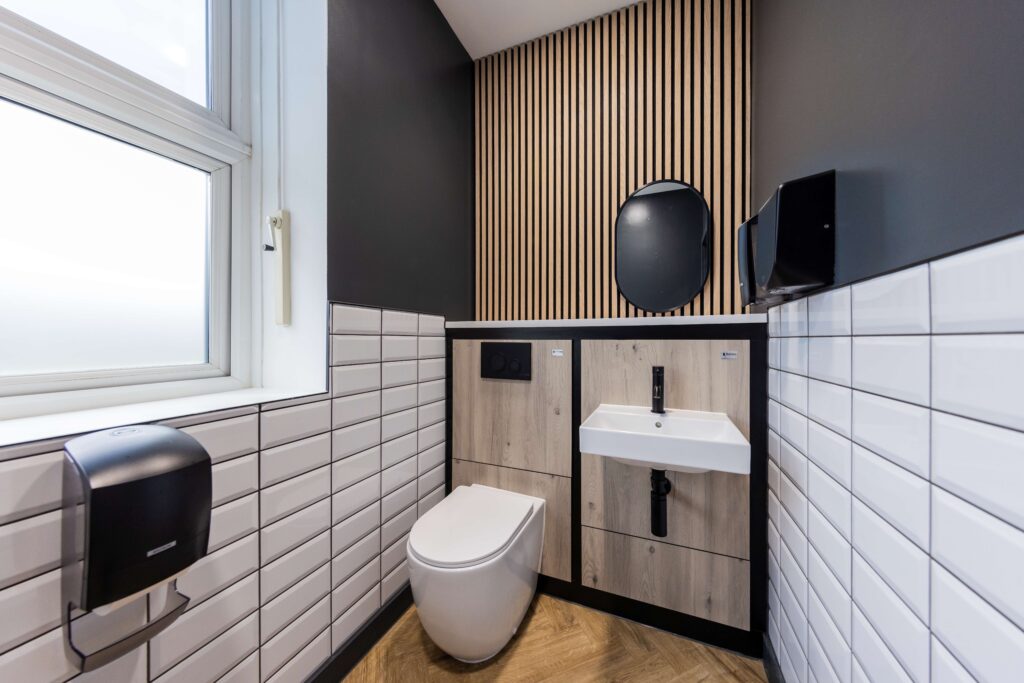 Alleyn’s School Washrooms Refurbishment - Envoplan-13