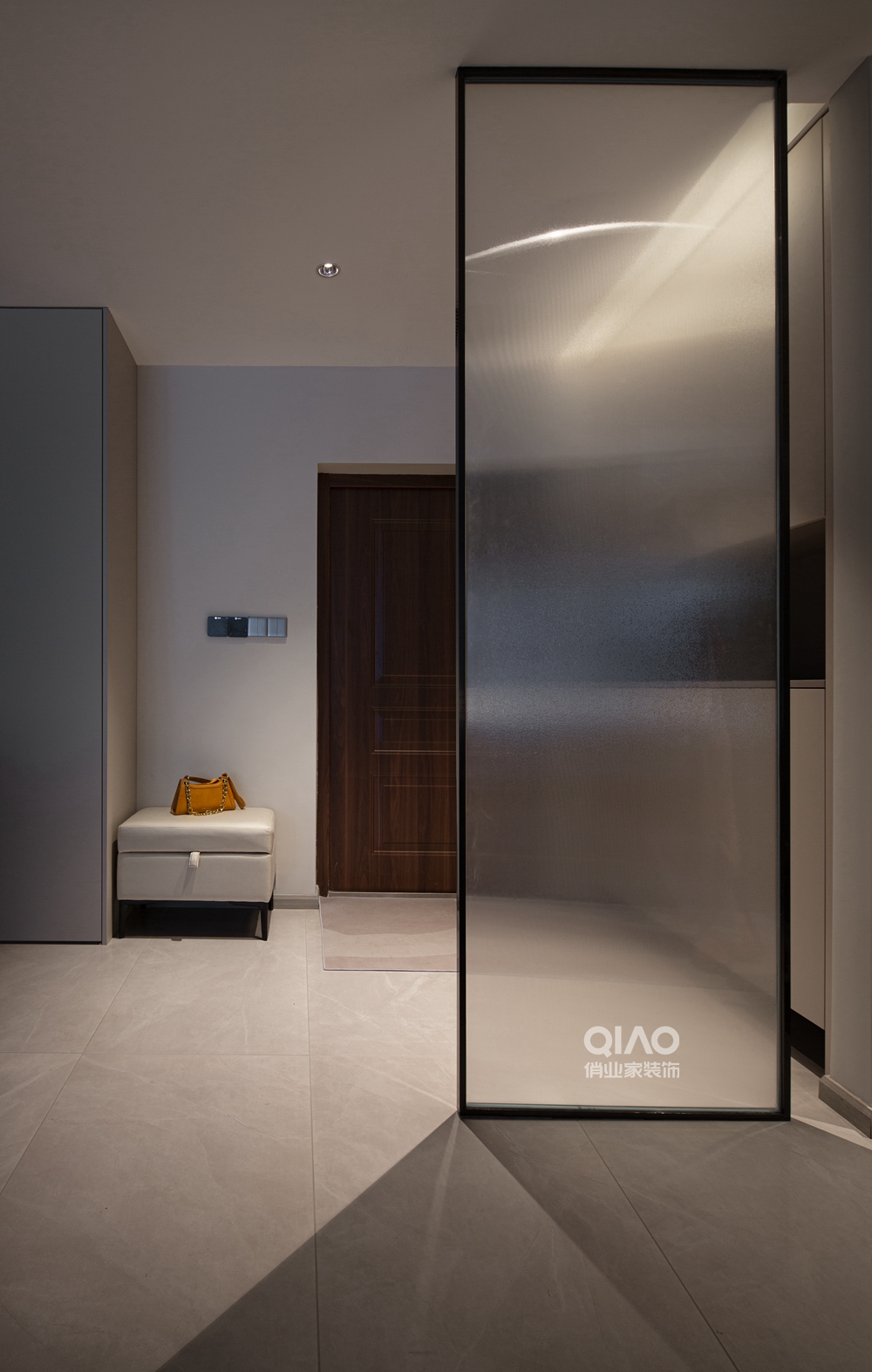 精英律师105㎡豪横一人居丨中国重庆丨重庆俏业家装饰-21