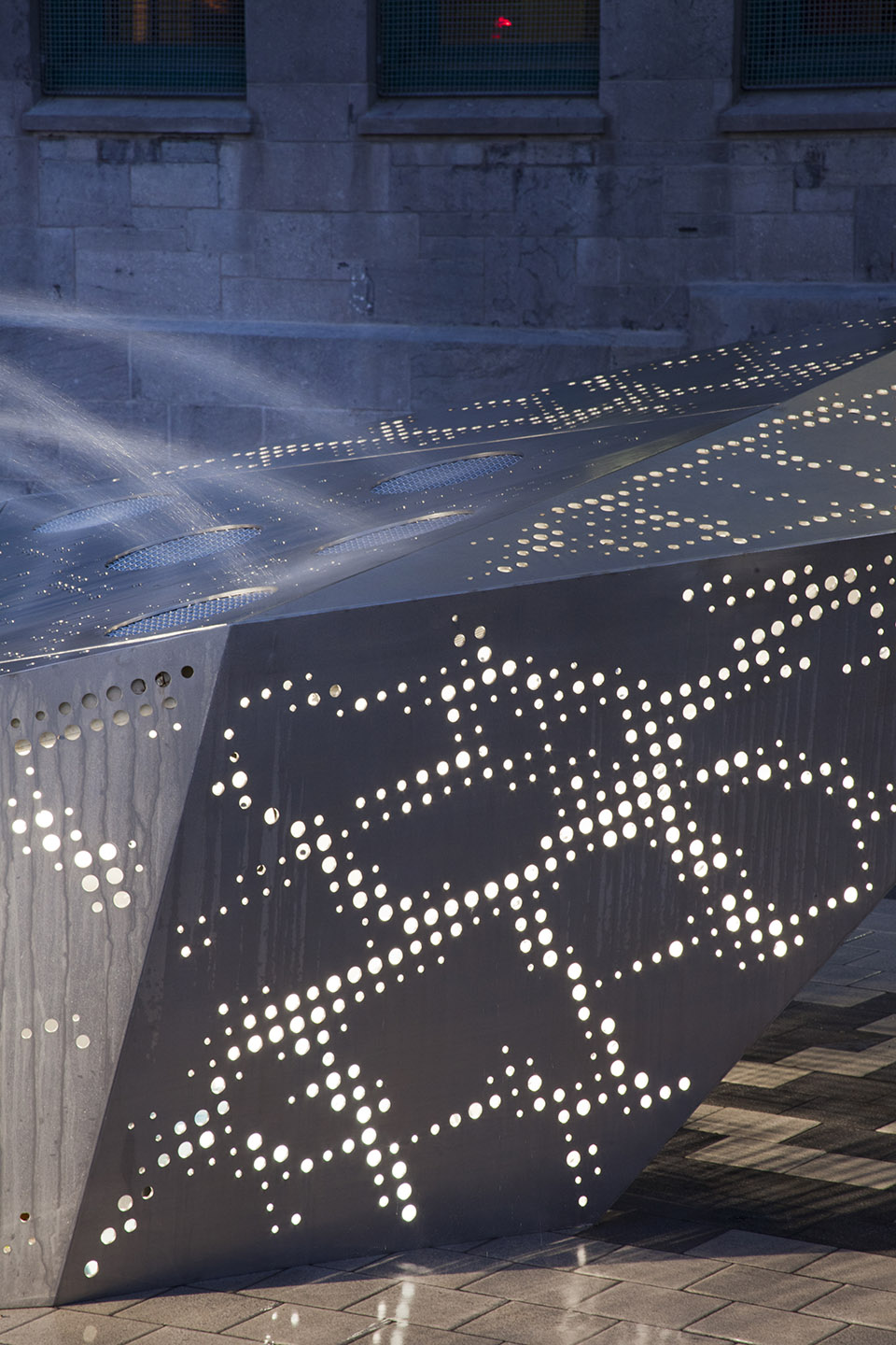 蒙特利尔叶脉广场，加拿大 / NIPPaysage-14