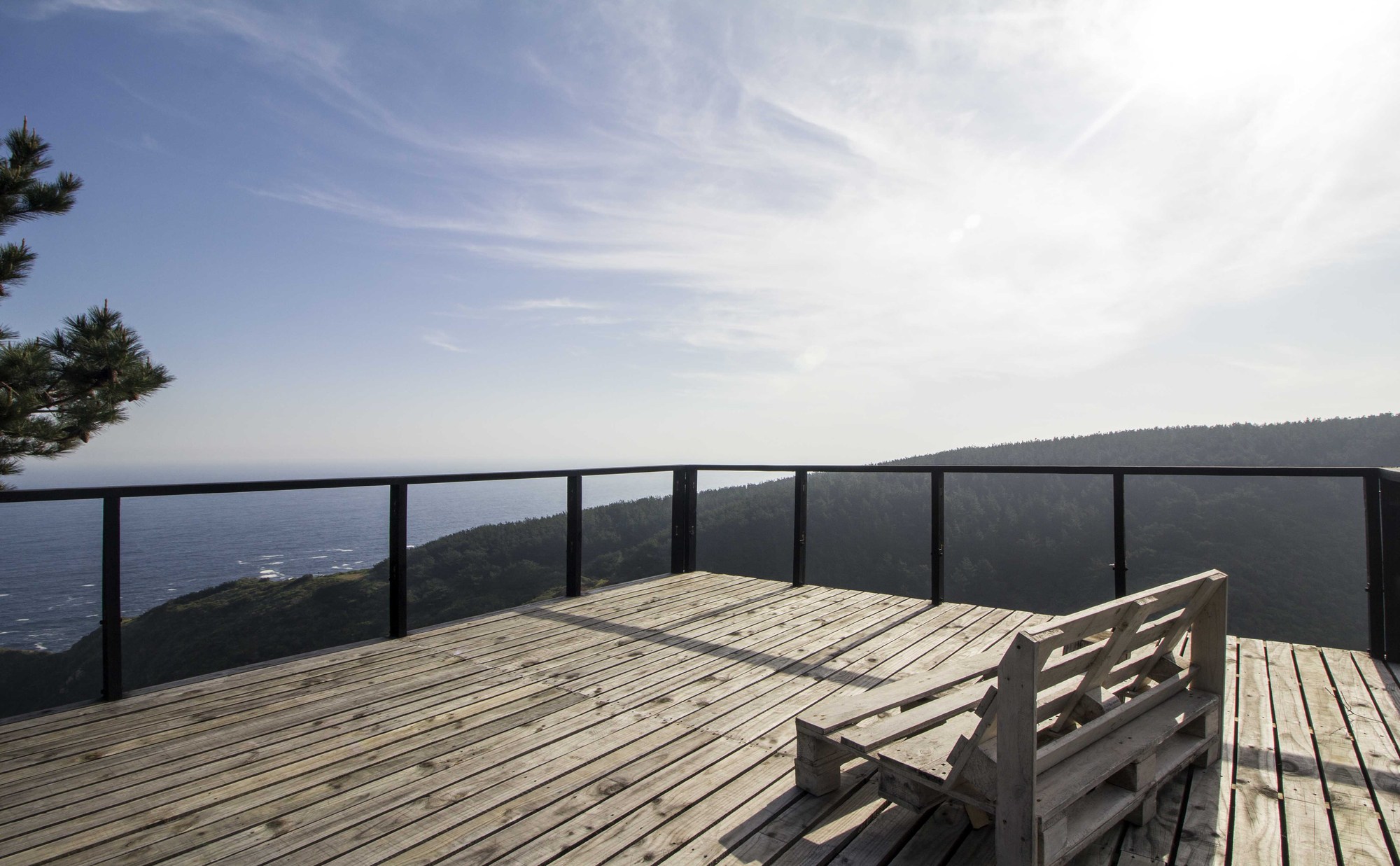 Curaumilla House / Andrés Riveros + Crescente Böhme Alemparte -37