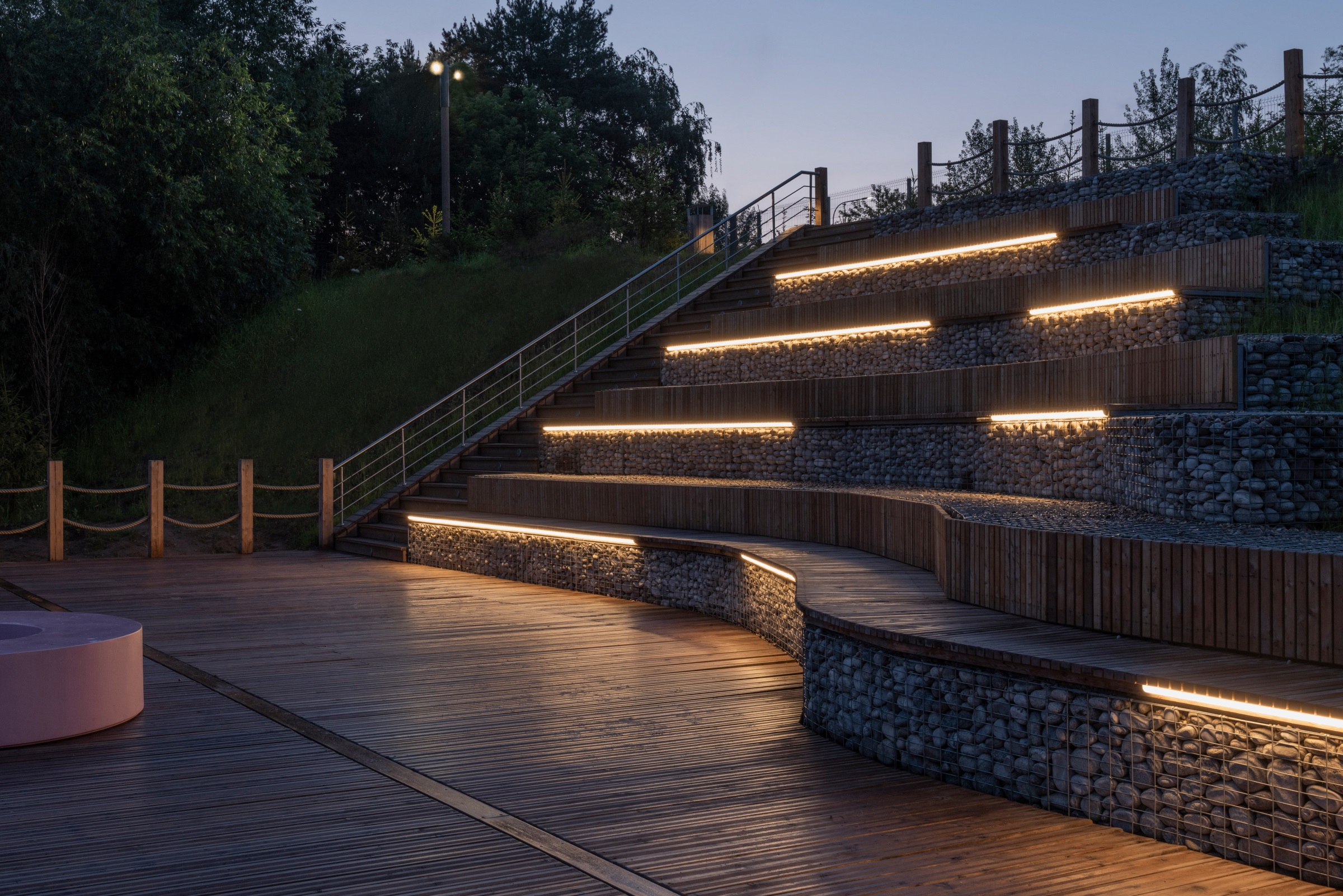 芭比海滩,起伏的城市海滩丨俄罗斯莫斯科丨Basis architectural bureau-33