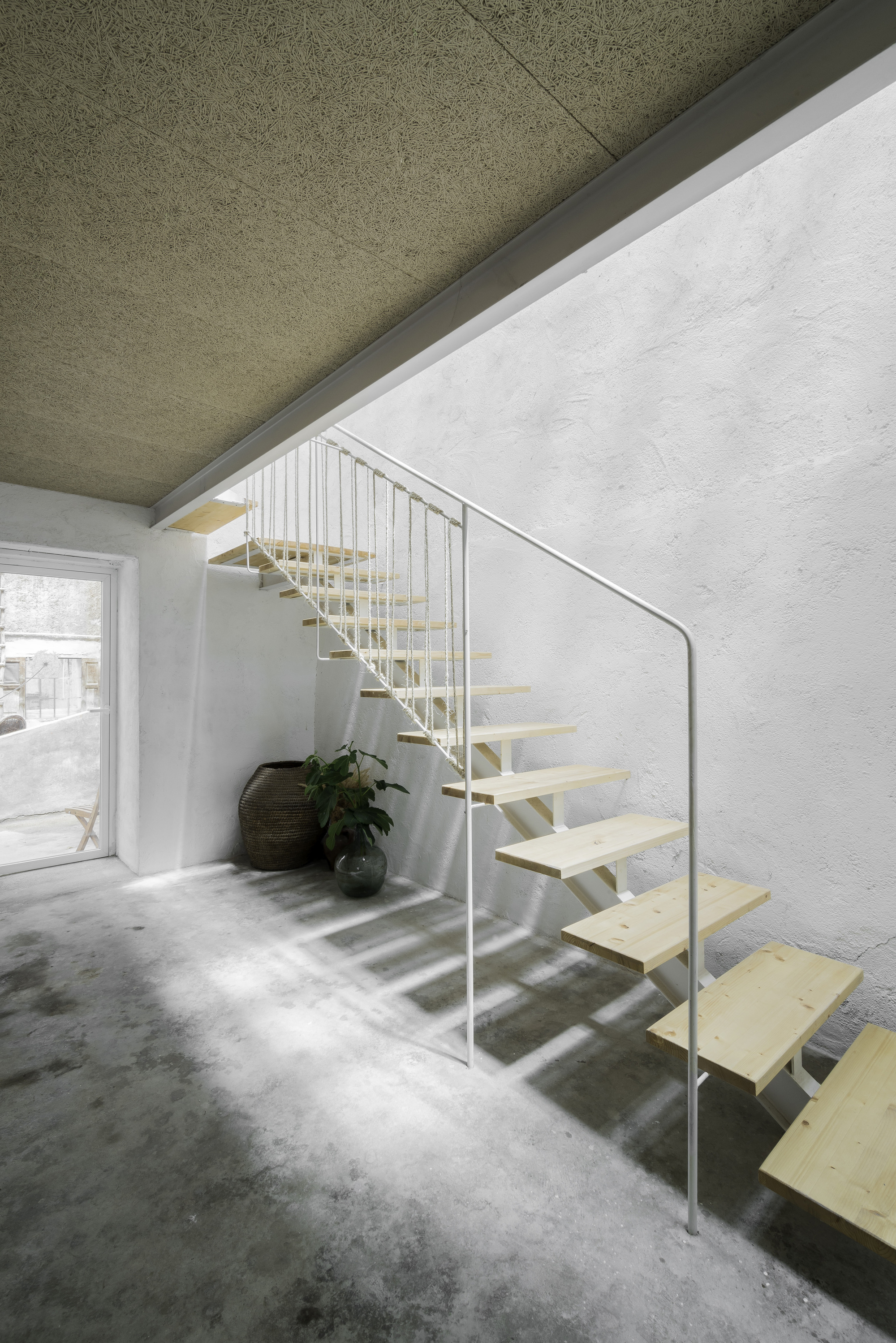 Barn Rehabilitation in a House / G+F Arquitectos-38