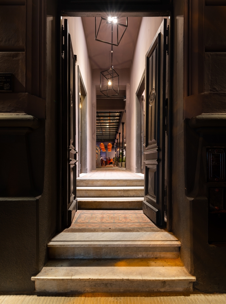 阿根廷百年修道院改造的购物中心-30