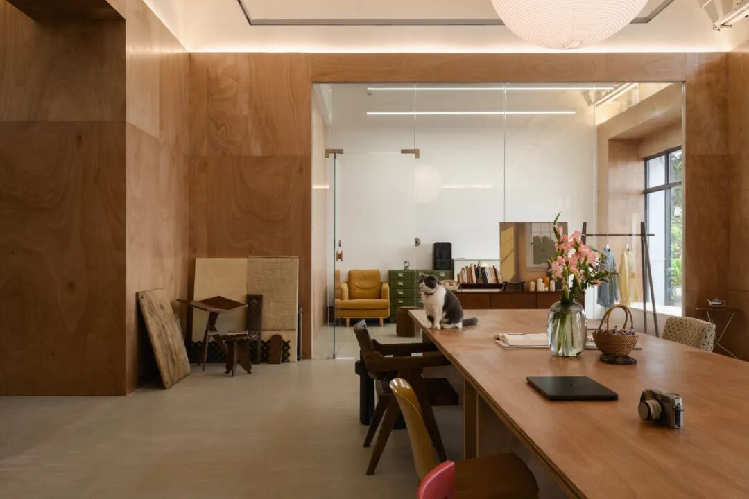 古月·胡哲｜在粗犷与温润之间，打造一个260㎡自然感办公空间！-47