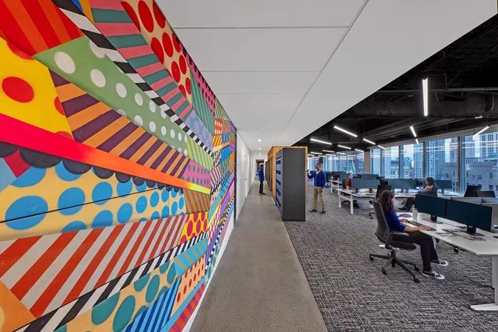 纽约缤客办公室——工业风中的协作与创新-4