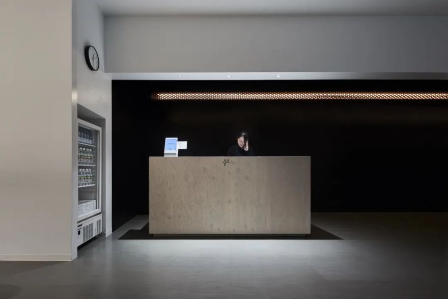 九小时胶囊旅馆丨日本大阪丨Naruse Inokuma Architects-15