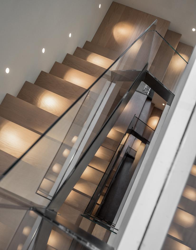 中国上海松江区别墅简约白与原木经典搭配设计-62