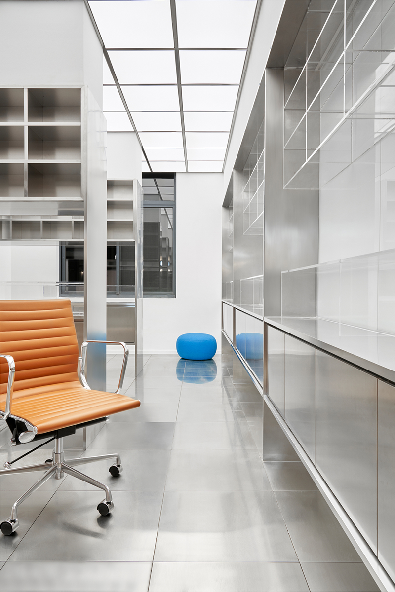 SR 总部办公室设计丨中国上海丨Pronounced Design-9