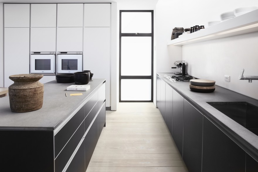 Manhattan Beach House Features Clean and Bright Scandinavian Expression-23