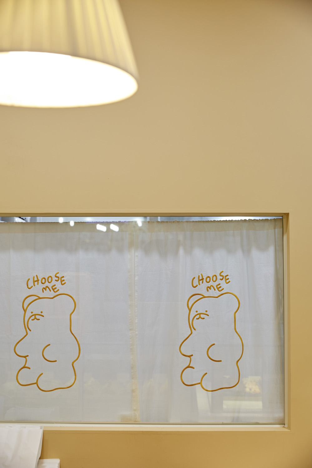 温馨舒适！贝克顿 10 平米甜点专卖店，感受家的氛围-11