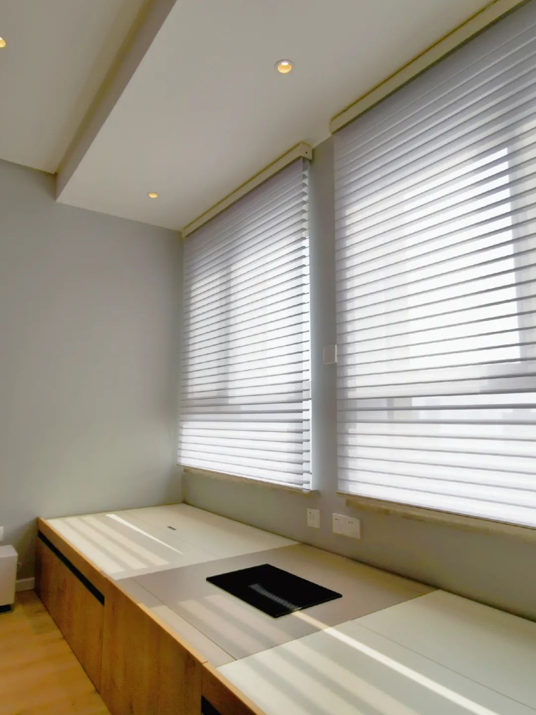 90㎡程序员家居，设备柜、地台、咖啡吧一应俱全-110