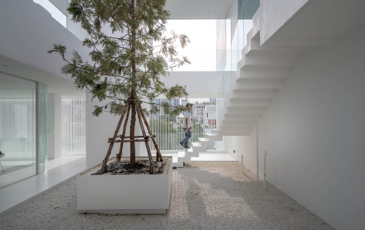 บ้านสีขาว โฮมสตูดิโอที่ผสานพื้นที่อยู่อาศัยในบ้านหลากฟังก์ชัน-7