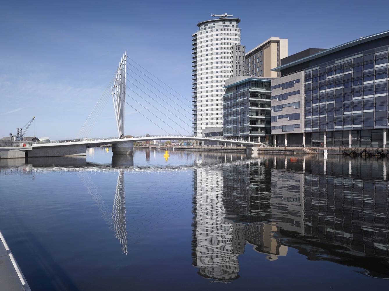 英国索尔福德码头 Media City Footbridge-21