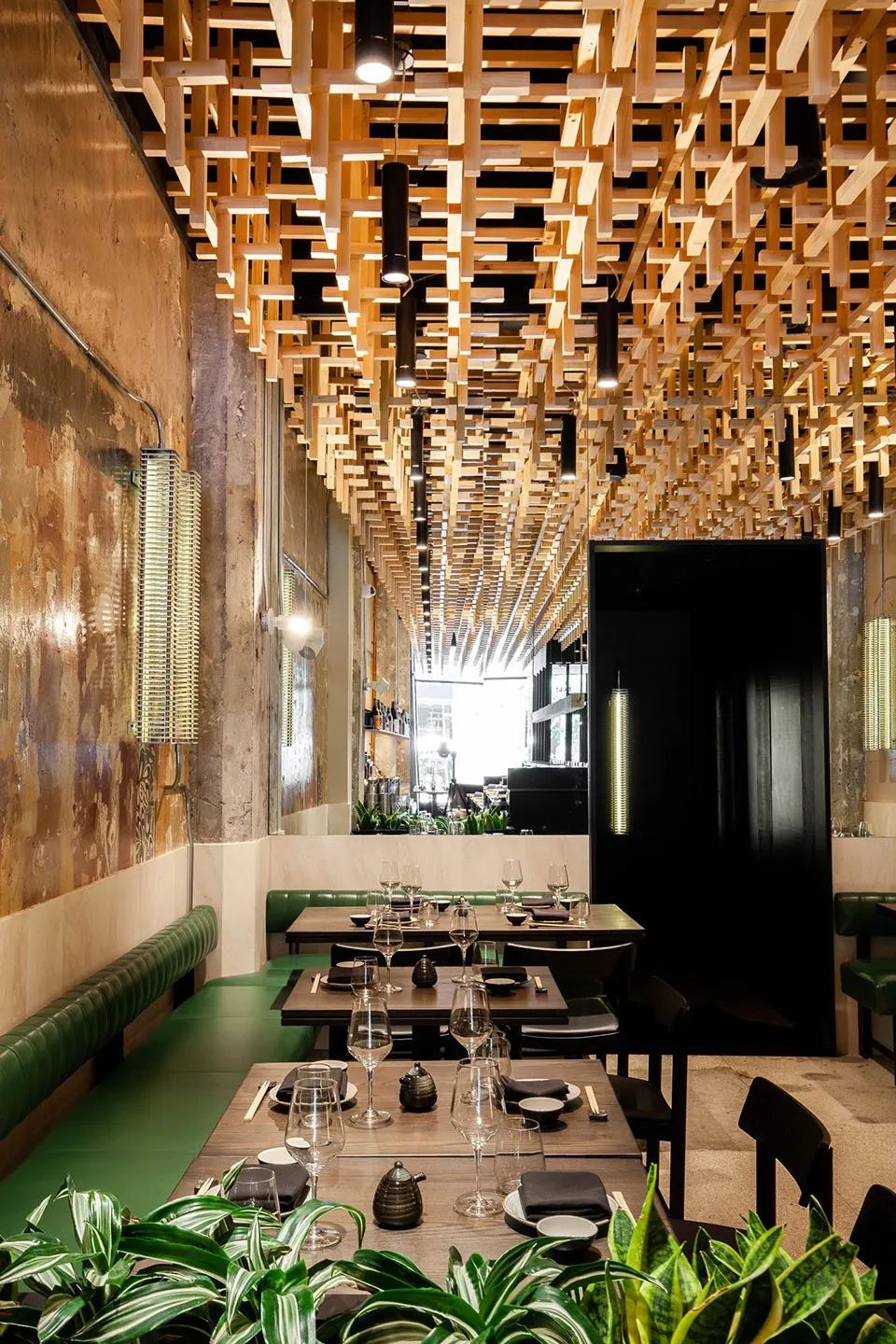 蒙特利尔 RYÙ餐厅 | 侘寂之美，历史与现代的对话-40