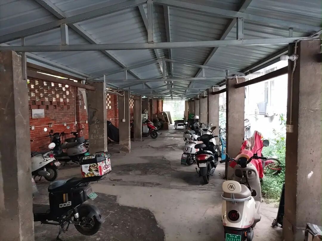 老旧院落加速焕新居民幸福感“旧”地升温-24