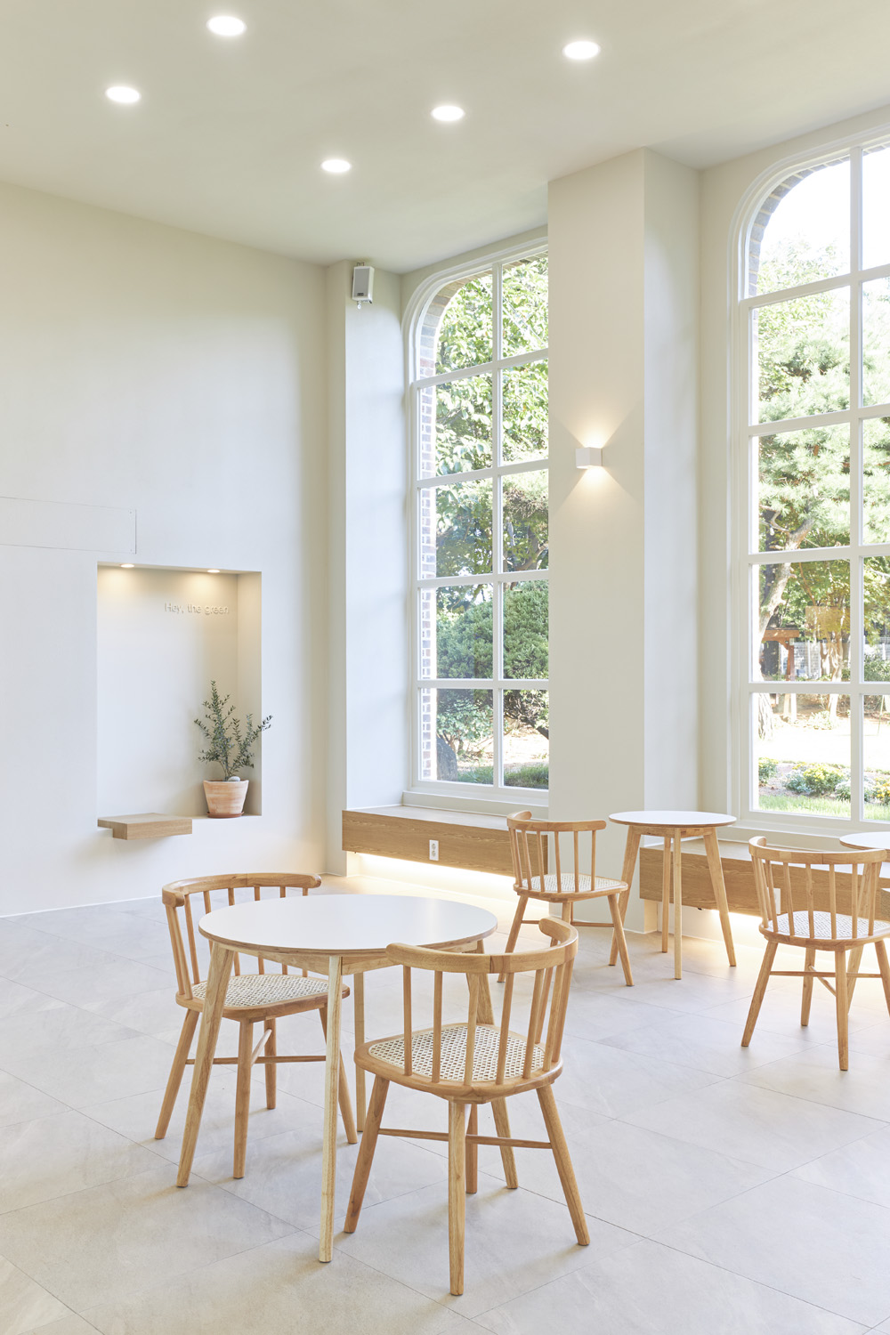 大型平层办公室 | 融合户外运动场的创新设计-18