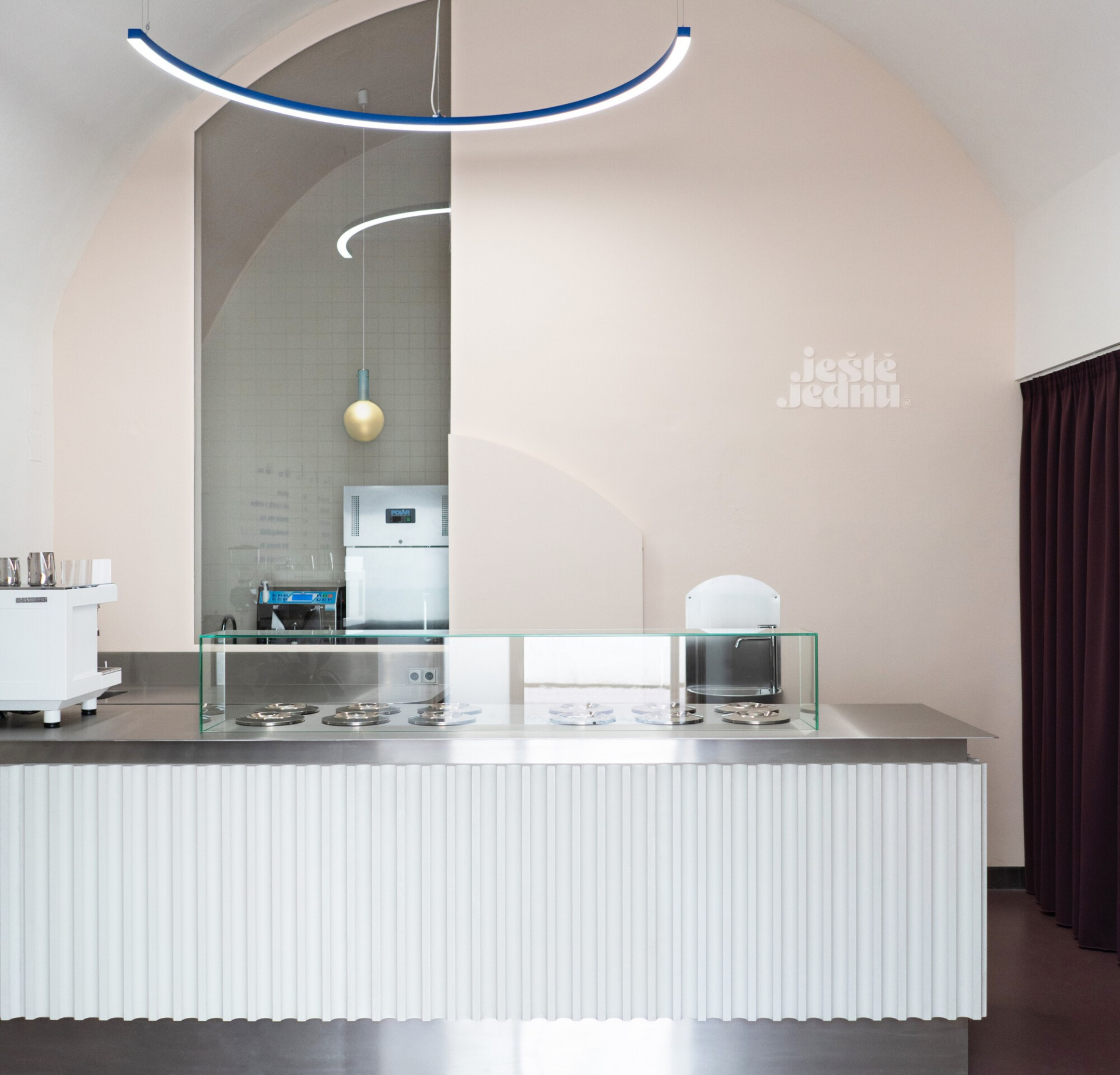 Ještě Jednu! 冰淇淋店室内设计丨捷克丨HRA  Holky rády architekturu-0