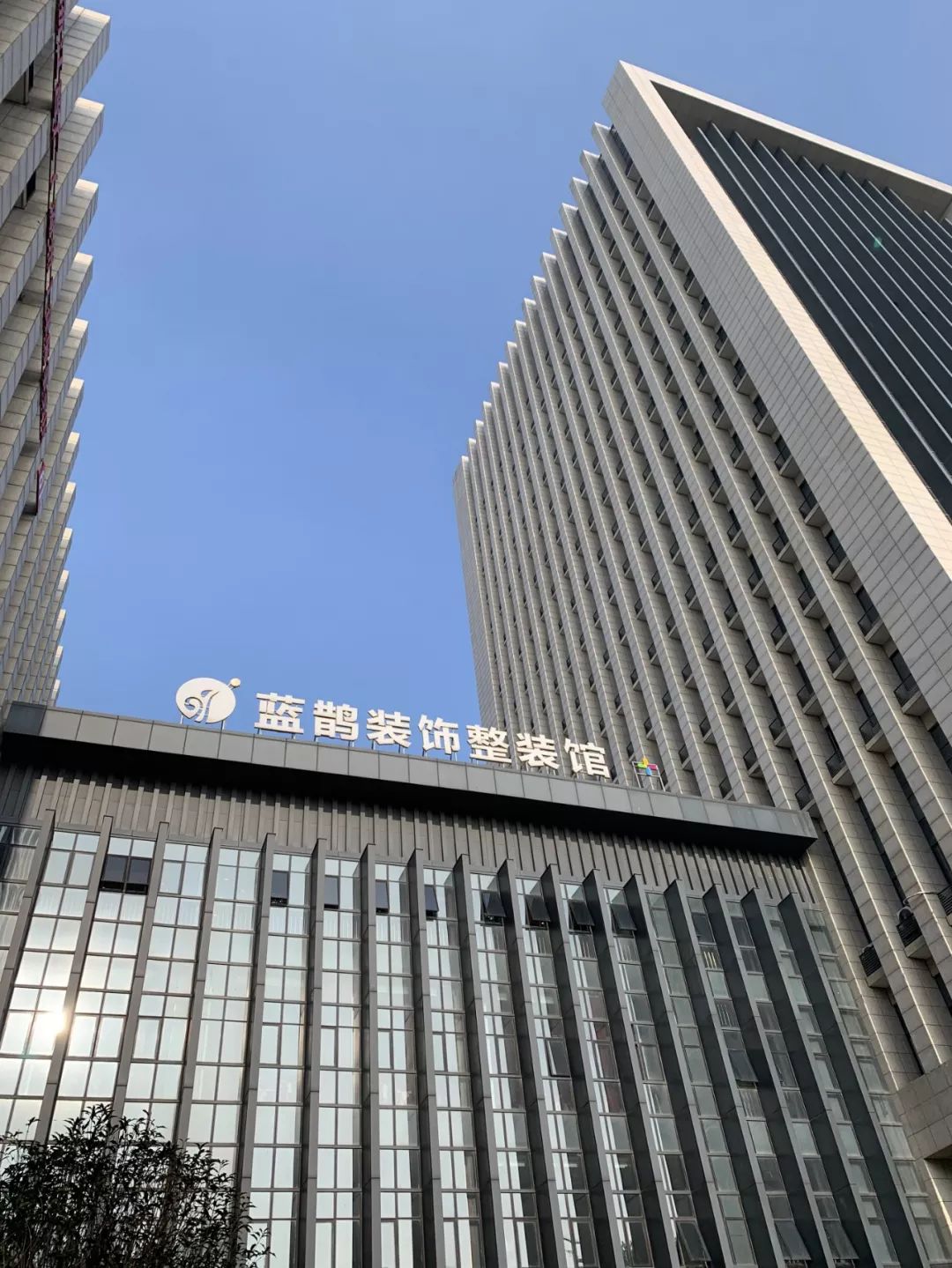 湖东府现代港式家居,轻奢与精致完美融合-6