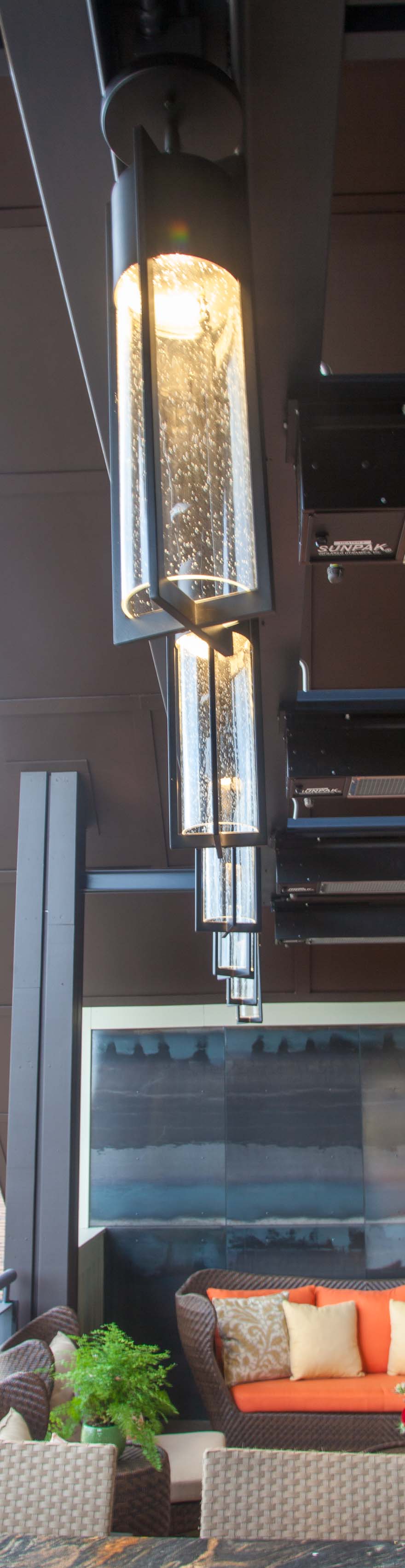 垂直艺术建筑打造四季皆宜的滑雪胜地顶层露台设计-12