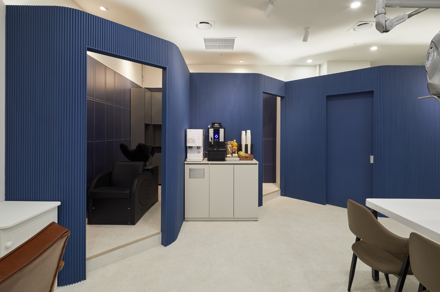 简约蓝调美学，18 平米美容室设计-8