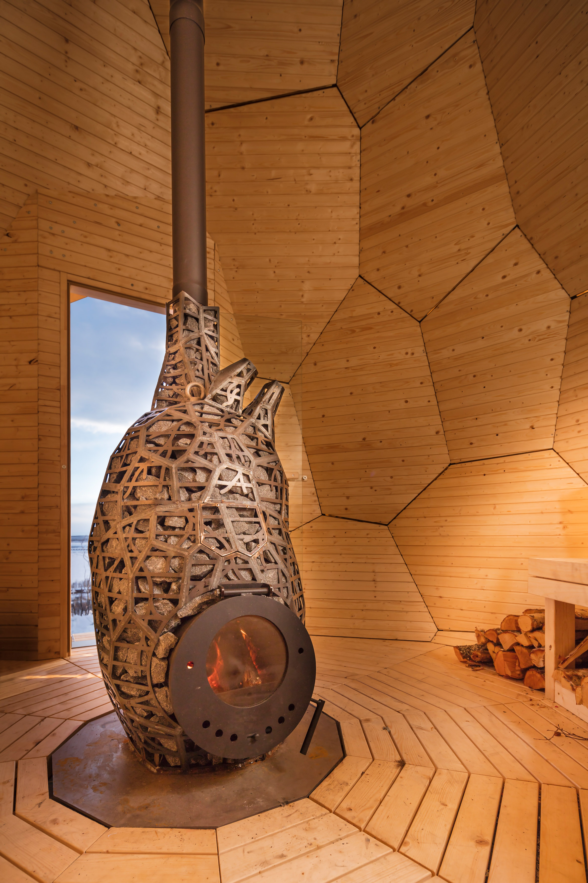 Egg-shaped sauna creates escape for residents of Swedish town displaced by mining-11