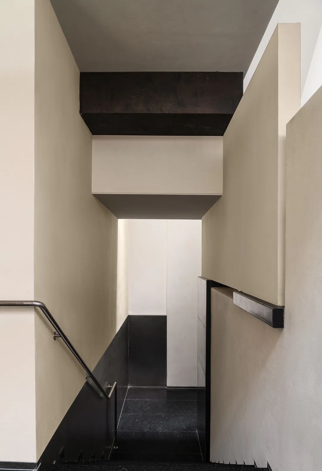 IN.X屋里门外-杨氏青龙虾-61