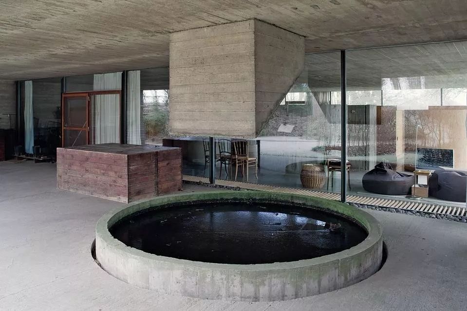 野兽派建筑大师 Juliaan Lampens 的室内设计魅力-69