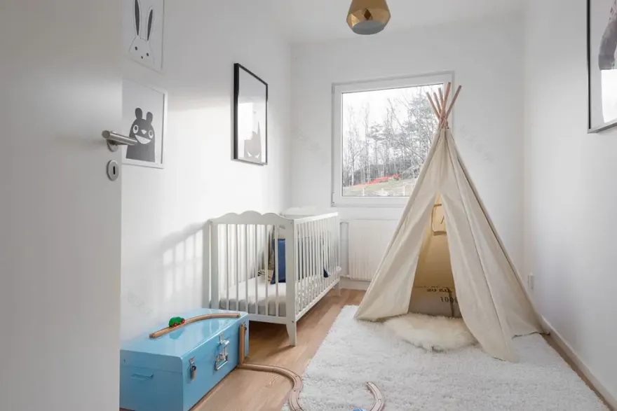 晨光微曦,等待春归的温暖公寓-20