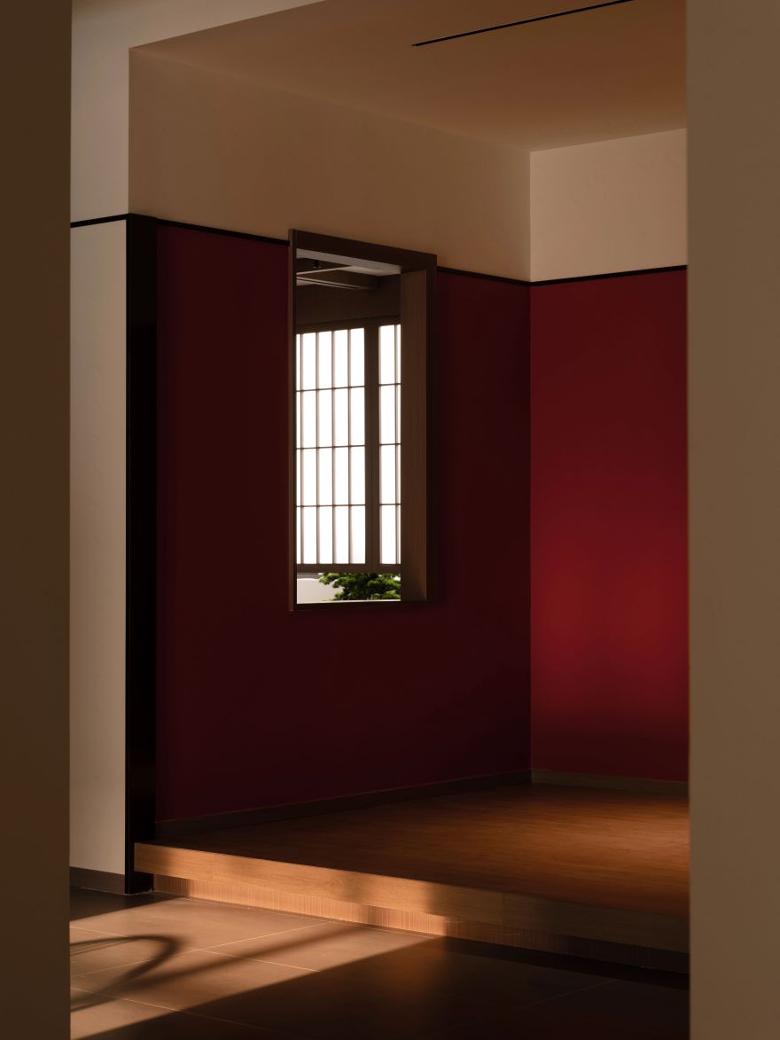 尤格设计|650㎡红木展厅-2