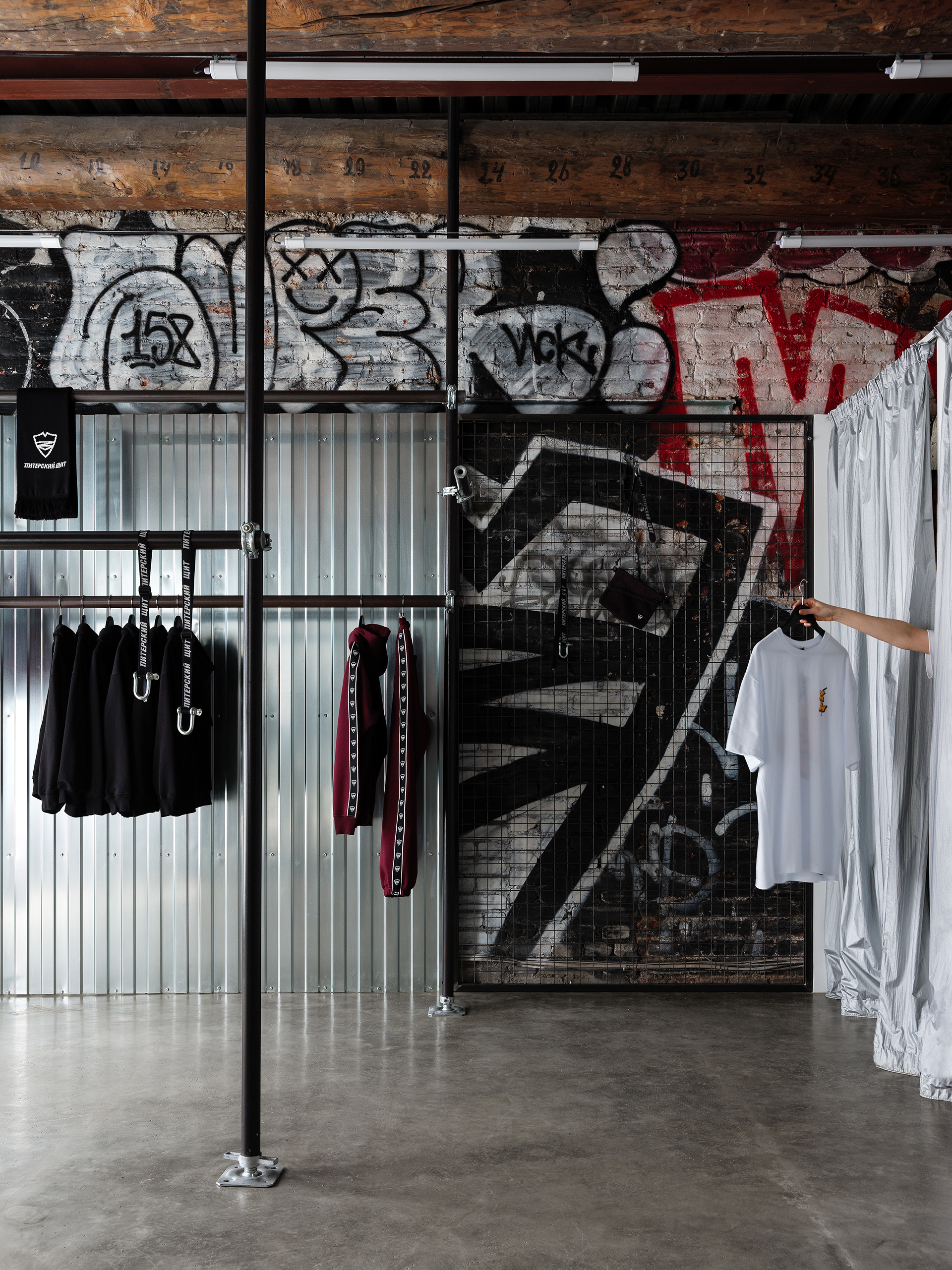 盾牌，商店丨俄罗斯圣彼得堡丨Valentina Dukmas-18