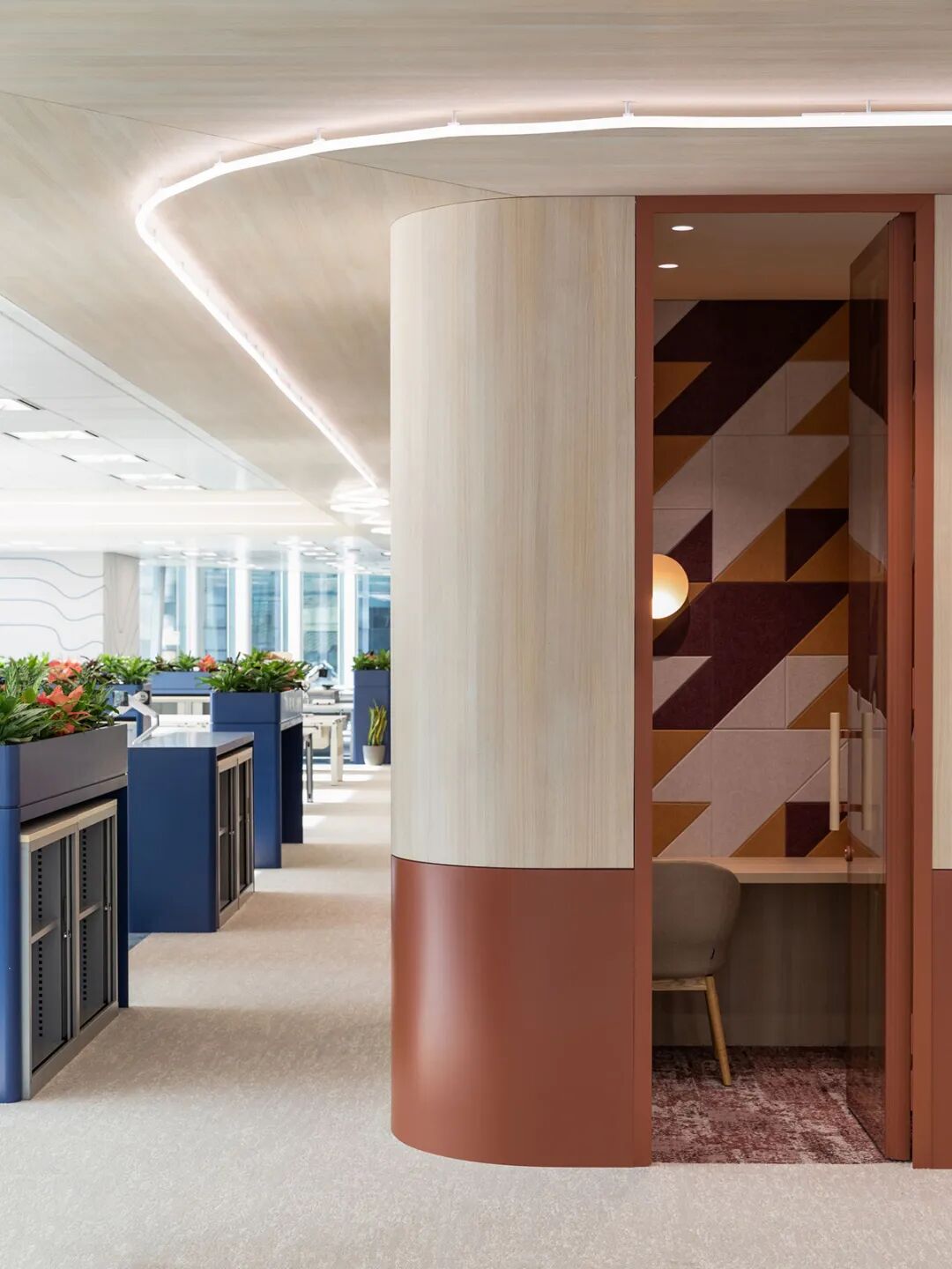 金融巨头的自然疗愈型办公美学 · Bean Buro丨中国香港丨Lorène Faure等团队,艺术设计Angel Hui-25