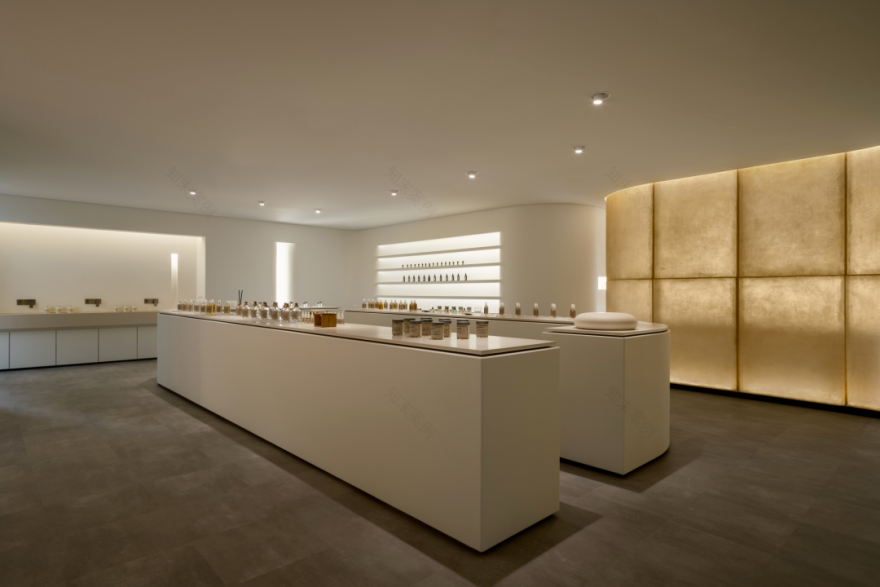 首尔 Granhand Namsan 香水专卖店设计丨韩国首尔丨U.lab-5