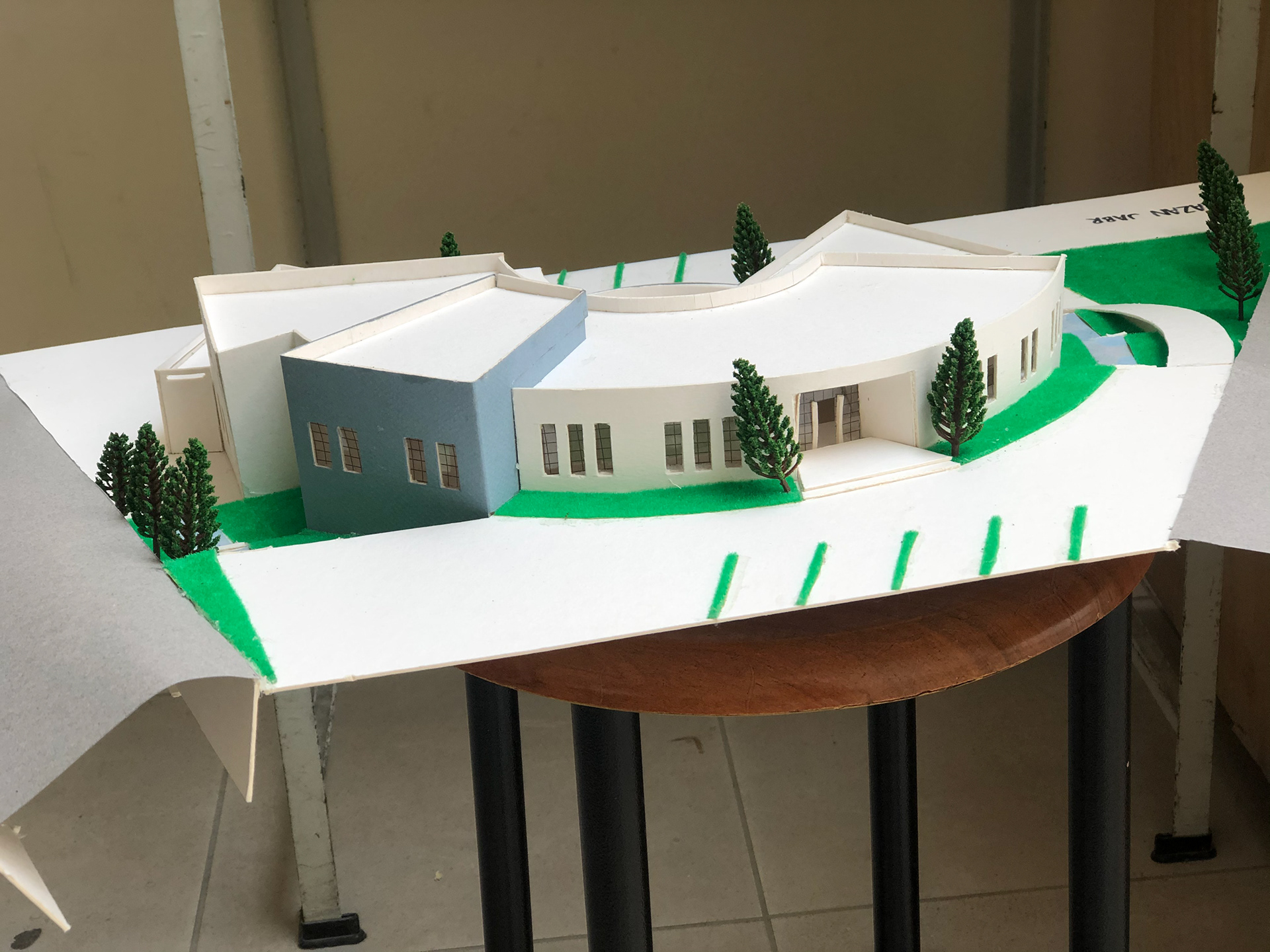 Clinic design - 2nd year, Hand drawings-3