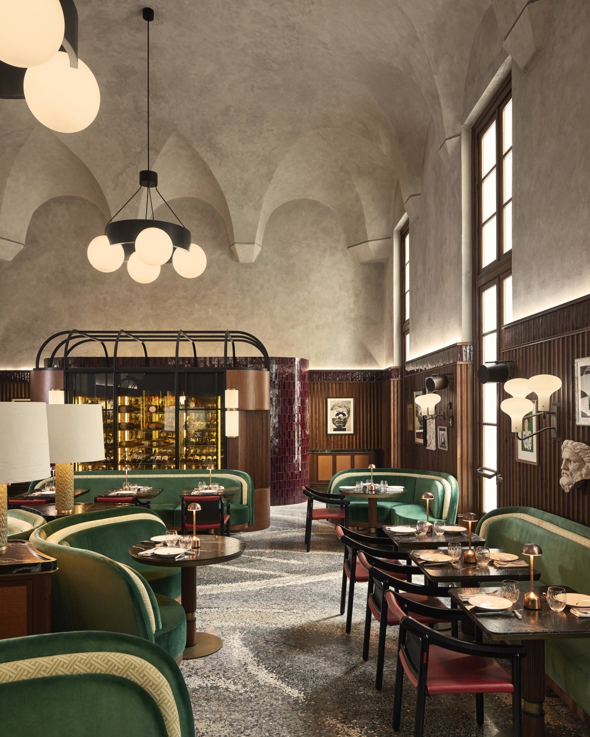 Beefbar Milano 餐厅丨意大利米兰丨Emil Humbert 和 Christophe Poyet-7