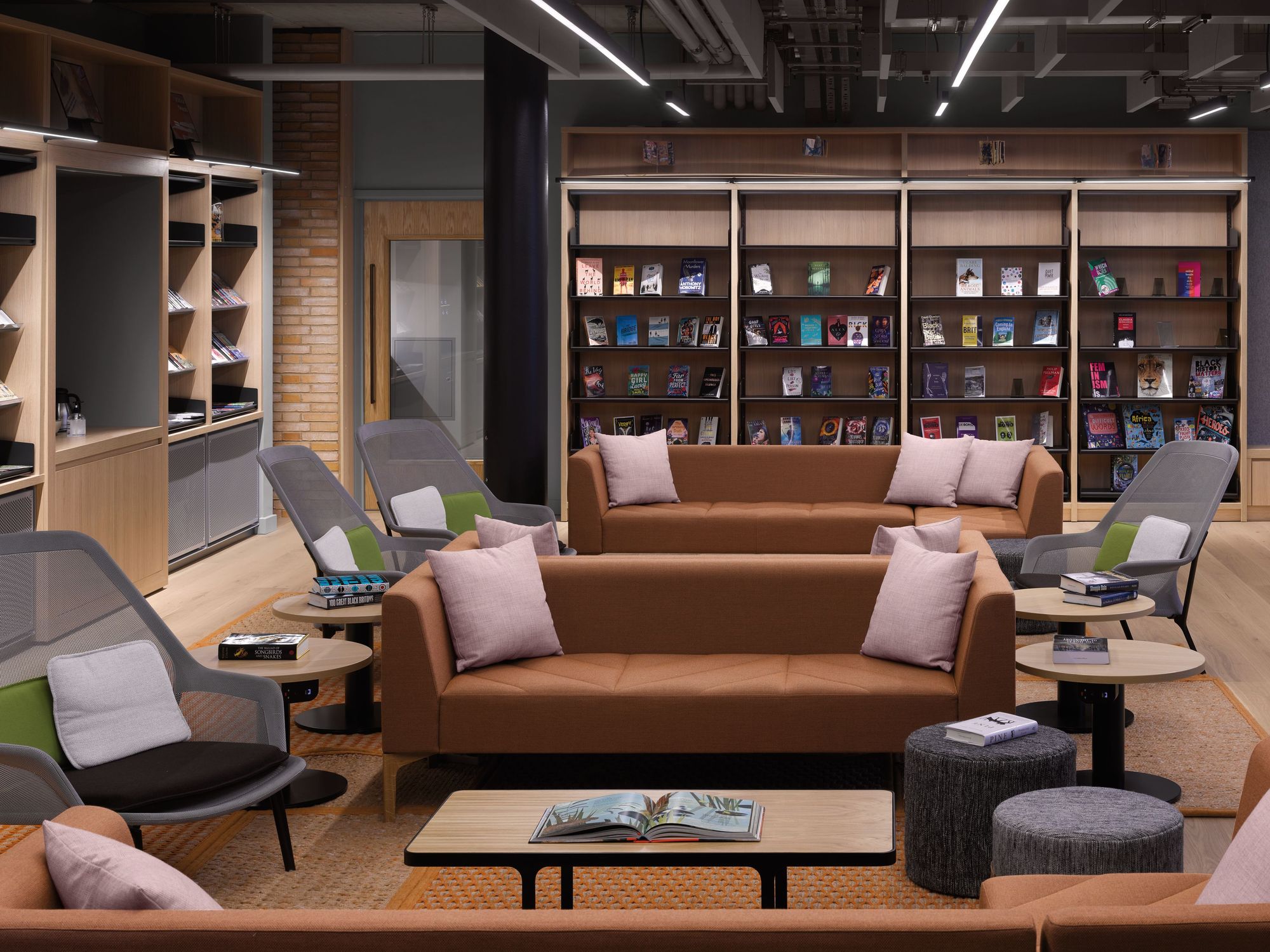 St Mary's Calne 图书馆丨英国丨Woods Bagot-38